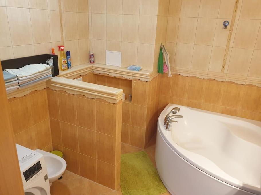 Mezonetovy Apartman V Centre Novej Dubnice Ilava Εξωτερικό φωτογραφία